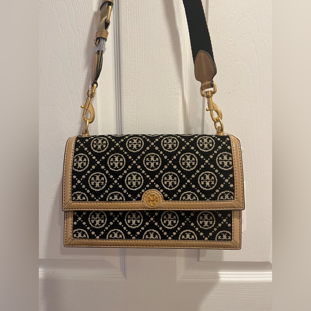 VERY RARE Tory Burch Eel Leather Chenille T Monogram Crossbody Shoulder bag - Picture 1 of 14